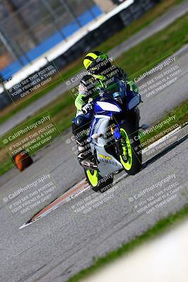 media/Jan-21-2023-Fastrack Riders (Sat) [[fcf3f88a30]]/Level 1-RDS/Session 3 Turn 6-Mountian Shot/